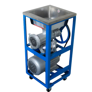 Hachoir à <span class=keywords><strong>viande</strong></span> automatique électrique à haute efficacité nouvelle condition d'<span class=keywords><strong>occasion</strong></span> pour l'utilisation de restaurant-<span class=keywords><strong>Broyeur</strong></span> d'<span class=keywords><strong>os</strong></span> de chèvre - Product Image 4