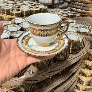 Tasse à thé en céramique 90cc avec soucoupe, design plaqué or, logo personnalisé, porcelaine fine <span class=keywords><strong>de</strong></span> <span class=keywords><strong>luxe</strong></span>, écologique, pour le marché <span class=keywords><strong>de</strong></span> la <span class=keywords><strong>Jordanie</strong></span> et <span class=keywords><strong>de</strong></span> la Turquie - Product Image 2