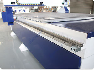 Enrutador de madera CNC de doble cabezal de fábrica china con <span class=keywords><strong>ejes</strong></span> de control independientes dobles y rodillos de presión de doble barra - Product Image 5