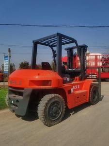 รถยกสันดาปภายในขนาดใหญ่6ตันผลิตภัณฑ์แรงสองมือประสิทธิภาพในการทำงานสูง - Product Image 3