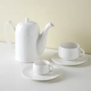 न्यूनतमवाद नॉर्डिक शैली चमकदार चाय के बर्तन सिरेमिक मग कप कस्टम लोगो चीनी मिट्टी के कॉफी और चाय सेट