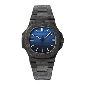 Reloj de Pulsera de Lujo para Hombre de Primera Calidad con Esfera Azul Degradada, Fibra de Carbono, Patrón Damasco, Fecha Automática, Resistente al Agua - Product Image 1