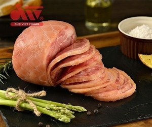 ข้อขาหมูรมควันเวียดนามพรีเมียม รสชาติแบบดั้งเดิมจากโรงรมควัน 450 กรัม บรรจุภัณฑ์สุญญากาศ |   ราคาส่งออกขายส่งจำนวนมาก - Product Image 3