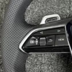 Volante de fibra de carbono forjado personalizado para <span class=keywords><strong>Audi</strong></span> <span class=keywords><strong>A3</strong></span> 8V <span class=keywords><strong>8L</strong></span> A4 B8 B9 B7 A6 C8 C7 TT 8J Q3 Q5 S4 B8.5 Q7 A5 R8 <span class=keywords><strong>RS3</strong></span> S3 - Product Image 4