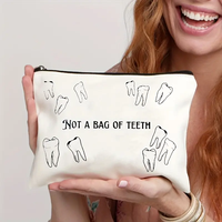Trousse de maquillage personnalisée avec motif « Not A Bag Of Teeth », sac de rangement de voyage pour articles de toilette, pochette cosmétique, cadeau pour enterrement de vie de jeune fille