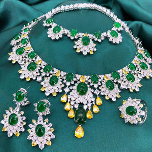 T112F de gama alta, 4 Uds., conjuntos de joyas de flores de Dubái africano <span class=keywords><strong>Coral</strong></span> rosa, collar de fiesta de boda para mujer, regalo perfecto para novia India - Product Image 3