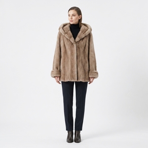 Giacca Invernale da Donna in <span class=keywords><strong>Visone</strong></span> Naturale Argento <span class=keywords><strong>Blu</strong></span> Zaffiro, Casual, Antivento, Tinta Unita, con Cappuccio Integrato e Polsini Reversibili in Poliestere - Product Image 2