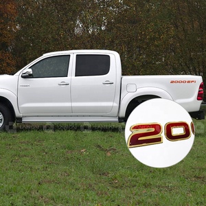 Pegatina de Resina Epoxi Personalizada de Alta Calidad, Pegatina <span class=keywords><strong>3D</strong></span> para Automóviles, Letras 2700EFI 2000EFI para Toyota <span class=keywords><strong>Hilux</strong></span> - Product Image 4