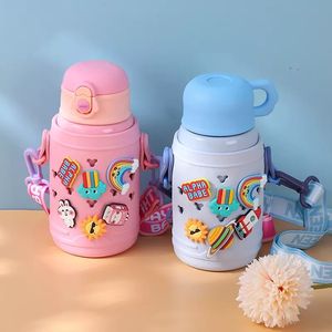 Série de <span class=keywords><strong>licorne</strong></span> en gros, décorations de dessin animé mignonnes, bouteilles de décoration, accessoires adaptés aux enfants, ventouses - Product Image 4