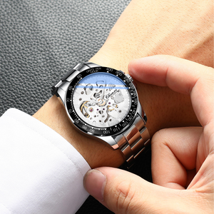 Reloj Mecánico para Hombre 8808, Esfera Hueca con Diseño de Esqueleto, Caja de Aleación, Correa de Acero Inoxidable, Cierre de Mariposa, Resistente al Agua - Product Image 2