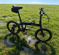 Bicicleta Plegable Aurora Chameleon con Cuadro de Carbono T700, Pintura con Efecto de Cambio de Color Exclusivo, Apariencia Elegante y Urbana