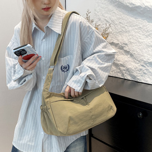 Women's Crossbody Bag Large Capacity Waterproof Nylon Horizontal Square Shoulder Bag For Everyday Use Spring 2025 - Product Image 3