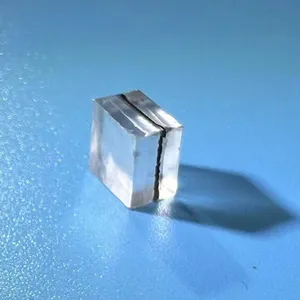 硅石宝石实验室天然粗水晶原石钻石