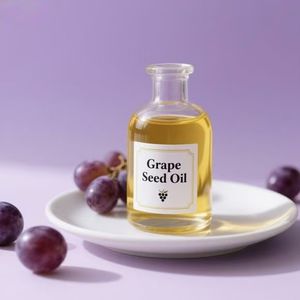 น้ำมันหอมระเหยเมล็ดองุ่นบริสุทธิ์น้ำมันผู้ให้บริการสกัดเย็นสำหรับการดูแลผิวที่มีกลิ่นสดใหม่100% - Product Image 2