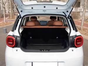 Prezzo di fabbrica nuovi veicoli di energia Jac Yiwei <span class=keywords><strong>3</strong></span> vendita calda on-line 2024 505km Pro + auto elettrica Jac auto a buon mercato - Product Image 4