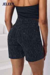 JELEEEY Pantaloncini con paillettes a vita alta con top corto, set sexy da discoteca, outfit estivo alla moda da donna - Product Image 6