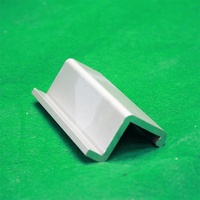 Maßgefertigte Großhandels-Aluminiumkantenprofile, Dreieckige Aluminiumplatten, L-förmige Rechtwinklige Profile, Toleranz 3%