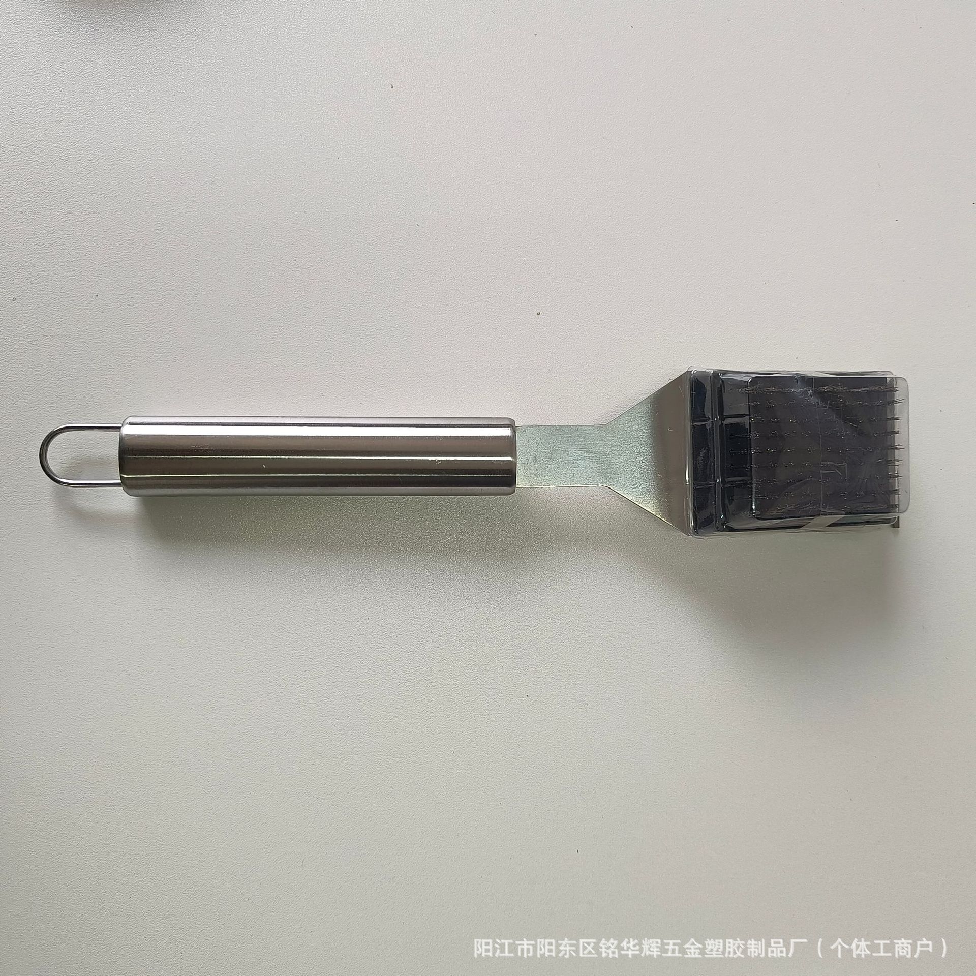 สีเงิน ขนาดใหญ่