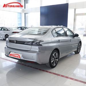 Dongfeng <span class=keywords><strong>Peugeot</strong></span> 408 Nouvelle voiture 2026 1.5T 173CV 6AT Essence Berline de luxe Voiture à essence Nouvelles voitures 2026 Chine Vente en gros automobile - Product Image 6