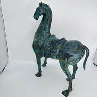 Sculpture d'art en métal de qualité musée de la dynastie Tang Statue de cheval en laiton avec glaçure Sancai classique