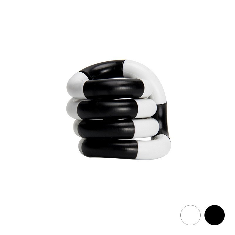 Black/White