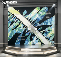 Support de bannière incurvé ou droit en tissu tendu pour exposition personnalisée, type pop-up, 20ft, 10ft, 8ft, avec fonction Step and Repeat