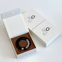 Boîtes rigides en carton avec couvercle magnétique, logo personnalisé en relief, écologiques, de luxe, pour colliers, bracelets, Saint-Valentin