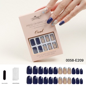 Lot de 24 faux ongles ronds à presser style français, faciles à appliquer et à retirer - Product Image 5