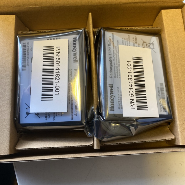 Original Brand New 2X 50141821 001 Battery Extended Battery 378V 8850mAh EDA70EDA71 For PLC