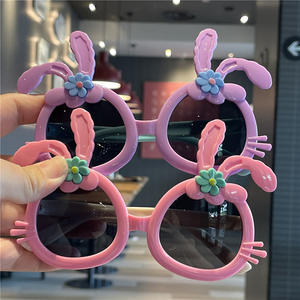 Новое поступление, дешевые пластиковые детские солнцезащитные очки в форме кролика, новинка, модные <span class=keywords><strong>2025</strong></span> для девочек, крутые забавные детские солнцезащитные очки - Product Image 4