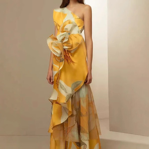 Robe de soirée longue asymétrique en mousseline imprimée, style européen, épaules dénudées, taille empire pour femme - Product Image 3