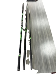 <span class=keywords><strong>Canne</strong></span> à pêche à la mouche en carbone OEM 3 sections <span class=keywords><strong>12</strong></span>-14 <span class=keywords><strong>pieds</strong></span> 3,6-4,2 m pour la pêche en mer et sur la plage, kit d'équipement durable - Product Image 1