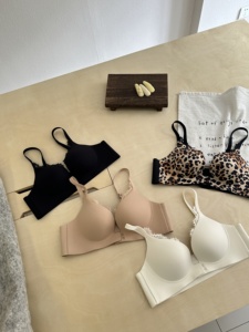 <span class=keywords><strong>Soutien</strong></span>-<span class=keywords><strong>gorge</strong></span> Evenyoung Push-up Fermeture Devant Sans Armature <span class=keywords><strong>Bonnet</strong></span> Trois Quarts Dentelle Gainant Seamless pour Femmes - Product Image 4