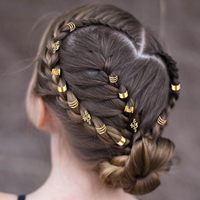 Lot de 100 bijoux pour cheveux en gros : Anneaux dorés multi-styles, perles ajustables pour tresses, locs et dreadlocks