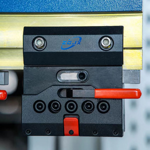 CNC uốn máy đúc sắt nhanh chóng kẹp trên khuôn Kẹp Tấm công cụ Báo Chí phanh adaptors độ chính xác cao - Product Image 3