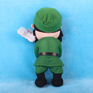 Peluche Personalizzati, Campione Gratuito, Personaggio Imbottito Nonno in Uniforme Verde - Product Image 2