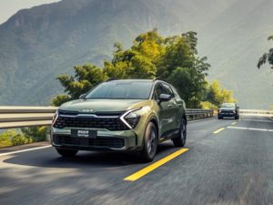 2024-2025 Kias <span class=keywords><strong>Sportage</strong></span> <span class=keywords><strong>Hybrid</strong></span> SUV Mejor <span class=keywords><strong>precio</strong></span> Coche deportivo compacto Caja de cambios automática Dirección izquierda Cámara frontal Dark FWD - Product Image 3