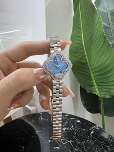 Scottie 9758 Orologio da Donna al Quarzo Ultimo Design a Forma di Fiore in Acciaio Inossidabile Orologio da Polso di Lusso Moderno con Cassa in Lega e Vetro - Product Image 5