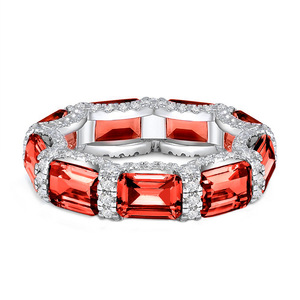MuShan Jewelry Factory Nouvelle bague doublée d'émeraude S925 Bague en argent pur Conception de niche pour femme Bijoux en diamant à haute teneur en carbone - Product Image 2