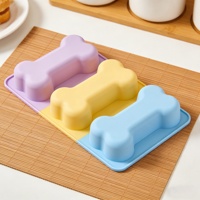 Moule en silicone de qualité alimentaire, forme d'os de chien amusant et mignon, 4 trous, moules de cuisson en silicone pour chocolat et bonbons