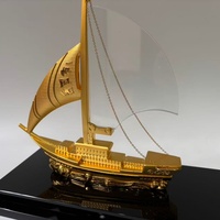 Ensemble de porte-stylos en cristal personnalisé avec ornement de bateau à voile, souvenir d'entreprise haut de gamme, décoration de bureau personnalisée