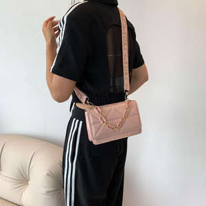 กระเป๋าสะพายไหล่ทรงมินิแบบวินเทจ ปี 2024 ดีไซน์เนอร์ พร้อมซิปปิด วัสดุ PU คุณภาพสูง สำหรับทุกเพศ - Product Image 6
