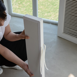 Espositore Cilindrico Pieghevole Personalizzato in Carta e Acrilico per Centri Commerciali e Negozi - Product Image 4