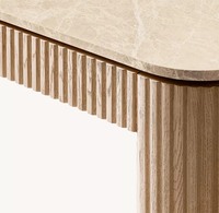Table console de style américain en chêne blanc à grain vertical avec plateau en marbre, luxe léger