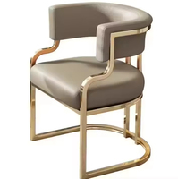 Tabouret de bar à la mode avec cadre en acier inoxydable doré Siège en cuir gris confortable pour bar-salon