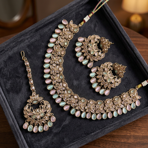 Elegant High Quality Zinc Alloy Gold-Plated Bridal Engagement Wedding Anniversary Party Gift Ethnic Fashion Rhodium Jewelry <b>Set</b> - Product Image 2