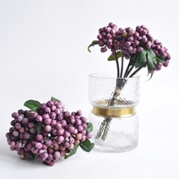 Hoogwaardige, milieuvriendelijke, realistische kunstmatige bessenbosjes van PVC-foam, nep fruitkransen voor bruiloften, huisdecoratie en fotografie