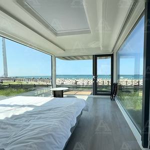 Maison capsule préfabriquée moderne et écologique pour l'extérieur, luxe, facile à déplacer pour les voyages et le camping, utilisation en centre commercial avec balcon - Product Image 4