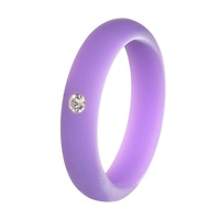 En stock, prêt à être expédié, alliance en silicone sertie de diamants, 5 mm de large