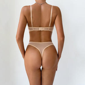 Completo Intimo Sexy da Donna in Pizzo con Reggiseno e Orecchini in Legno, Ultimo Design, per Donne Mature - Product Image 4